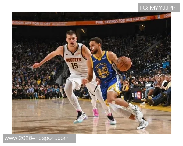 库明加成功指挥库里换防盖掉约基奇勾手展现防守实力