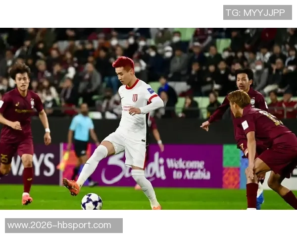 柔佛后卫与陈威赛后闲聊回顾48脚打门的精彩对决 柔佛后卫与陈威赛后闲聊回顾48脚打门的精彩对决