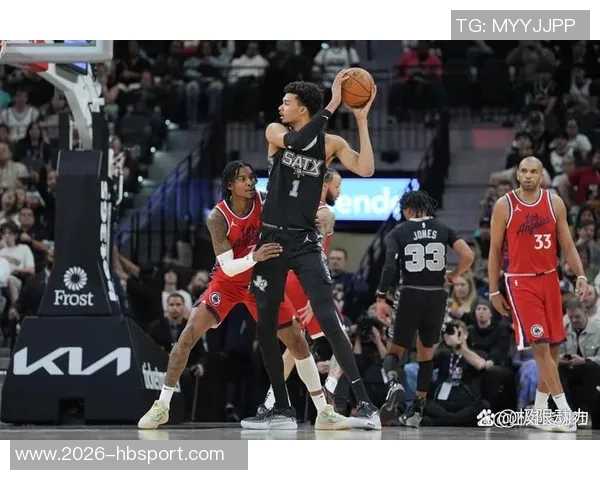 NBA总决赛回顾：文班亚马惊艳表现助马刺战胜尼克斯夺冠